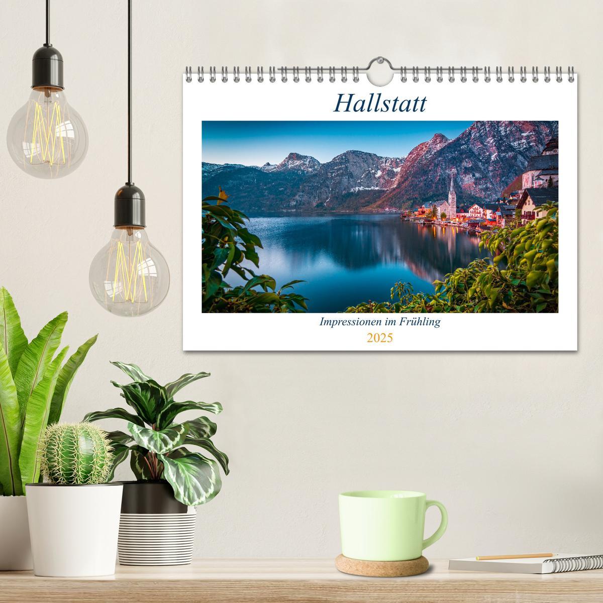 Bild: 9783435210909 | Hallstatt - Impressionen im Frühling (Wandkalender 2025 DIN A4...