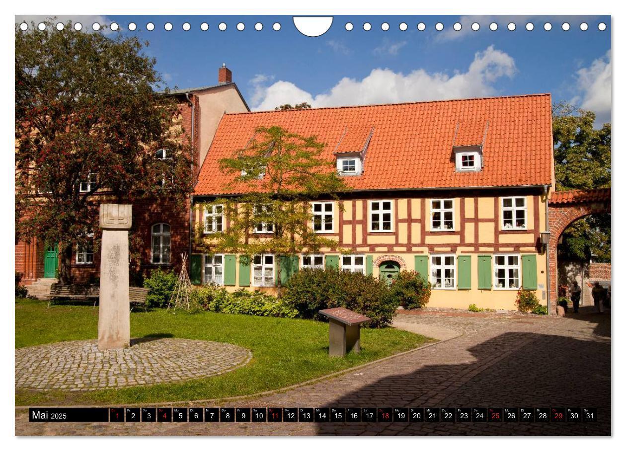 Bild: 9783435682225 | Hansestadt Stralsund (Wandkalender 2025 DIN A4 quer), CALVENDO...