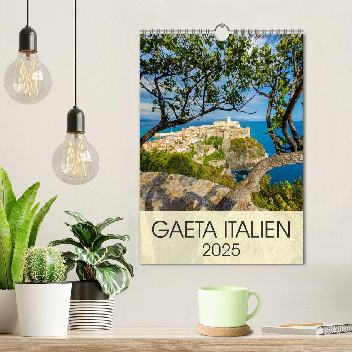 Bild: 9783435941476 | Gaeta Italien (Wandkalender 2025 DIN A4 hoch), CALVENDO Monatskalender