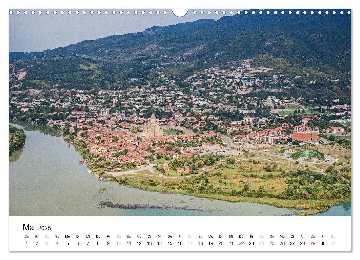 Bild: 9783435153091 | Eine Reise durch Georgien (Wandkalender 2025 DIN A3 quer), CALVENDO...