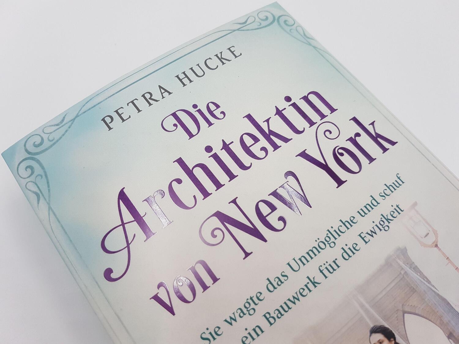Bild: 9783492062381 | Die Architektin von New York | Petra Hucke | Taschenbuch | Deutsch