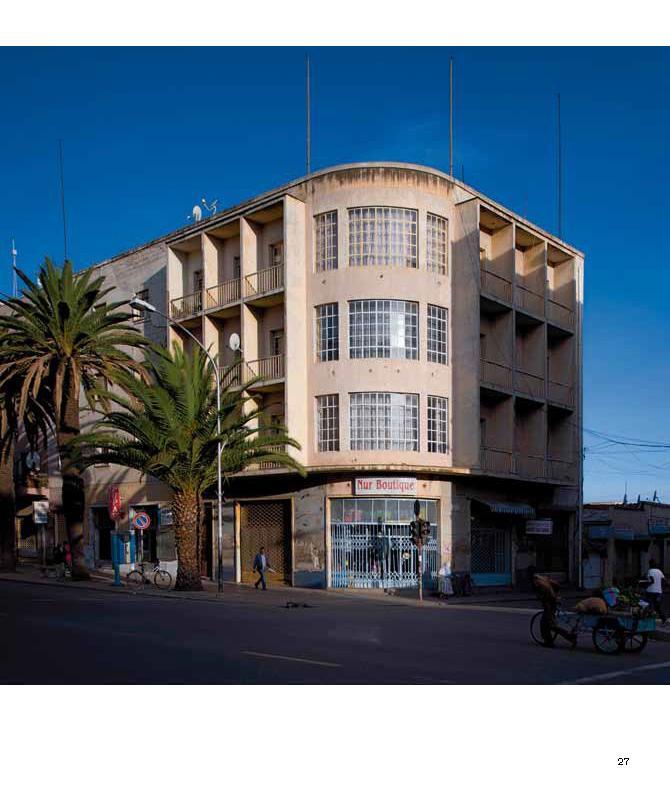 Bild: 9783868594355 | Asmara | Africa's Jewel of Modernity | Jochen Visscher | Buch | 96 S.