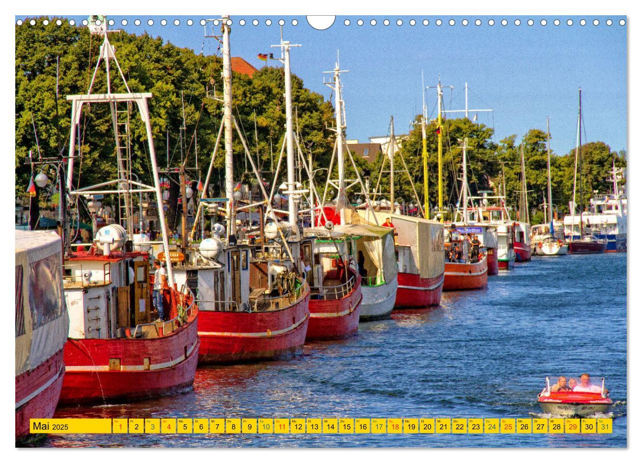 Bild: 9783435181346 | Seebad Warnemünde - Sehnsuchtsort an der Ostsee (Wandkalender 2025...