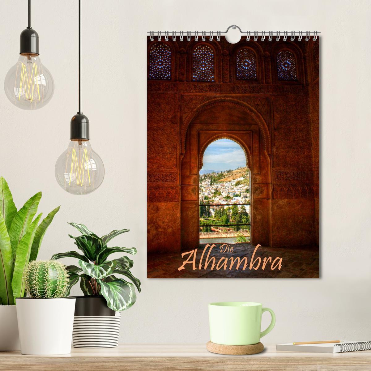 Bild: 9783457031278 | Die Alhambra (Wandkalender 2025 DIN A4 hoch), CALVENDO Monatskalender