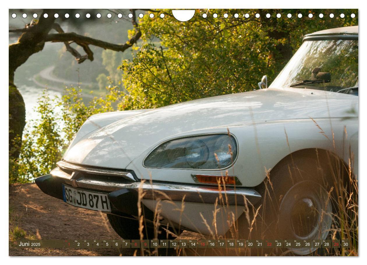 Bild: 9783435193615 | Citroën DS Göttin im Mittelrheintal (Wandkalender 2025 DIN A4...