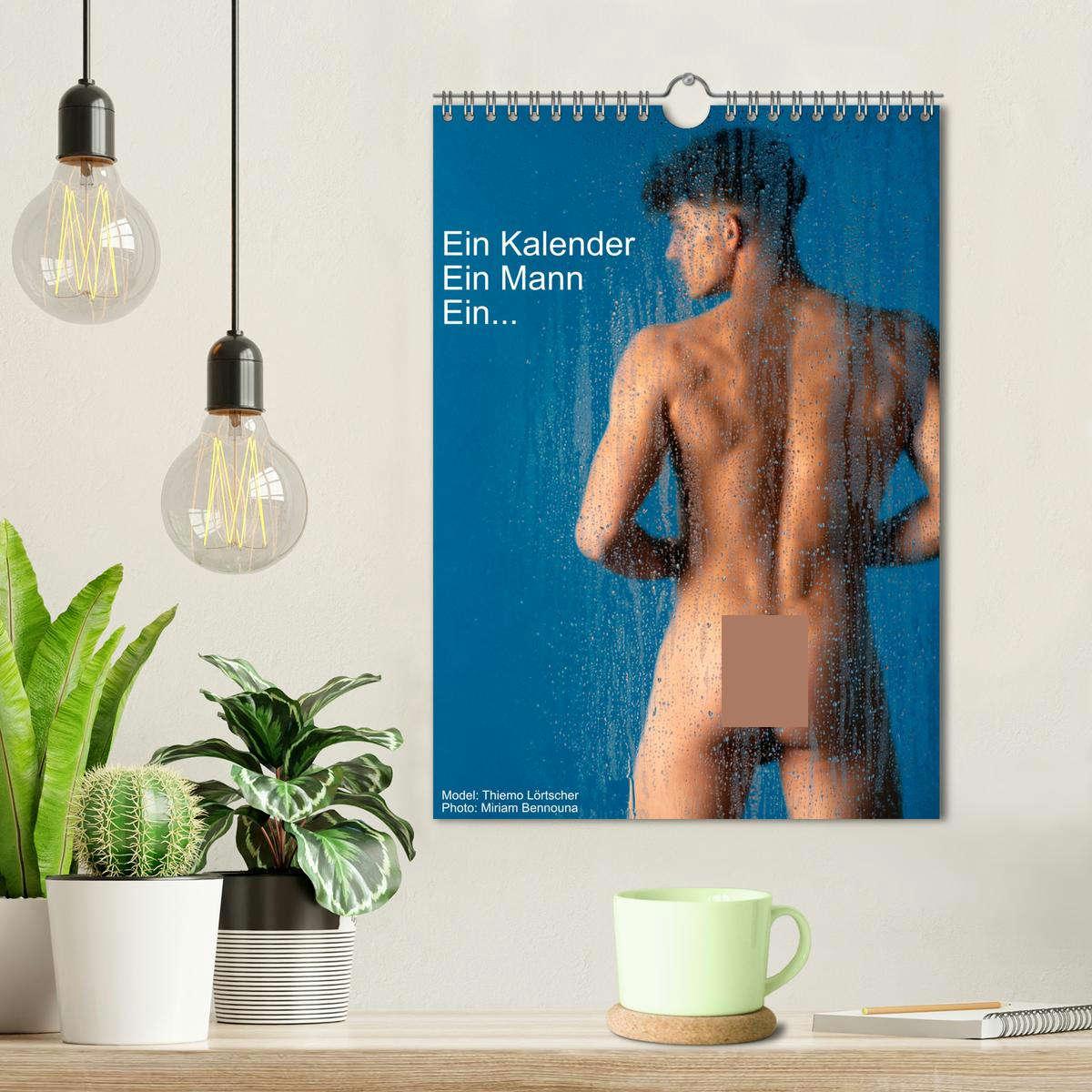 Bild: 9783435847105 | Ein Kalender, ein Mann, ein ... (Wandkalender 2025 DIN A4 hoch),...