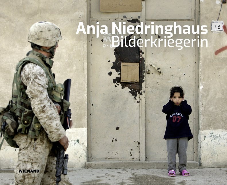 Cover: 9783868325140 | Anja Niedringhaus. Bilderkriegerin | Hannelore Fischer | Buch | 144 S.