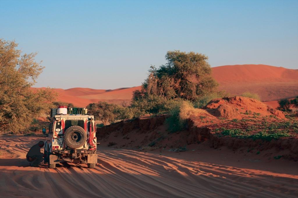 Bild: 9783981504217 | Abenteuer Afrika! | Wüste, Pisten, Dschungel... | Schopbach (u. a.)