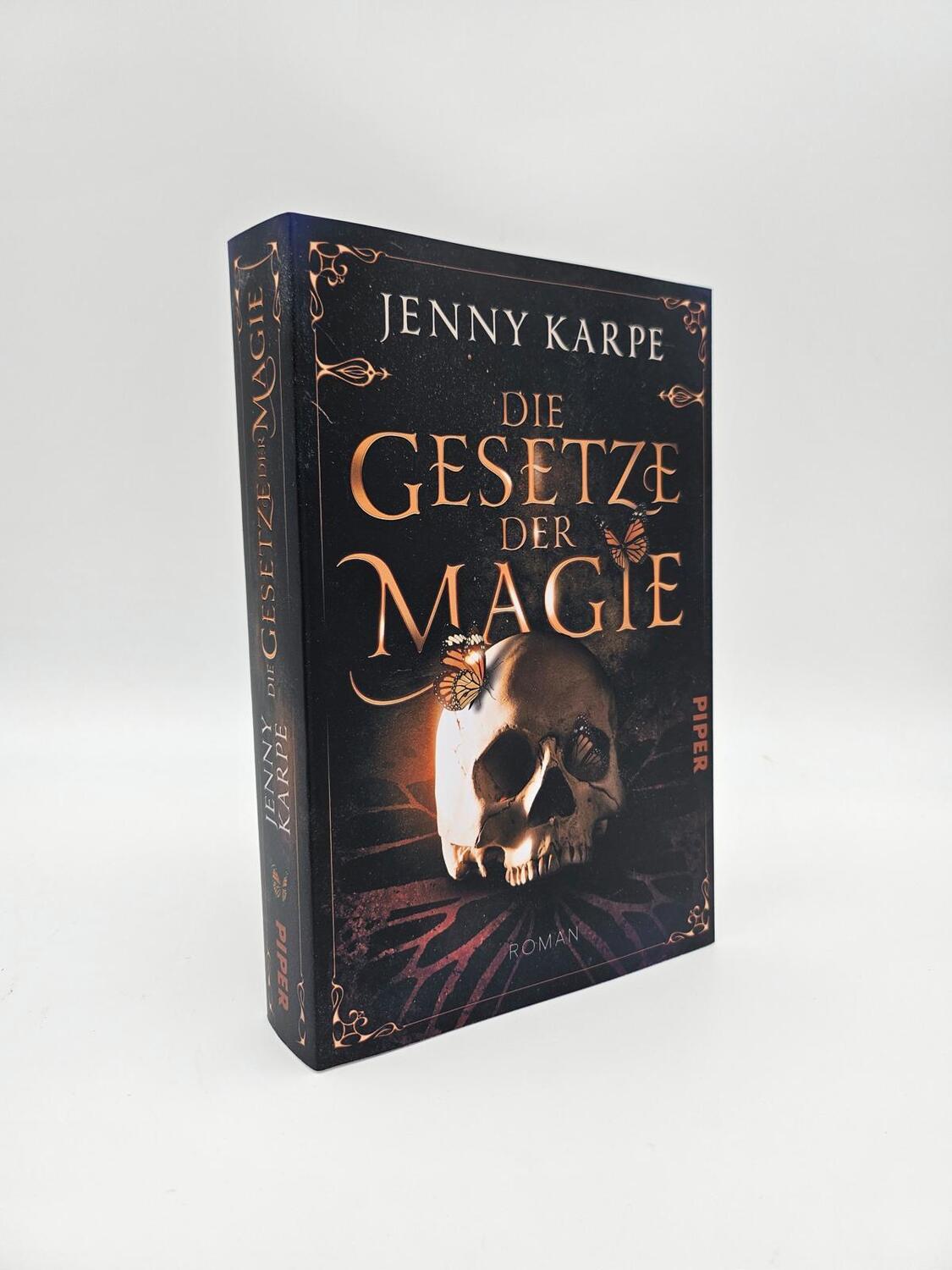 Bild: 9783492706469 | Die Gesetze der Magie | Jenny Karpe | Taschenbuch | 400 S. | Deutsch
