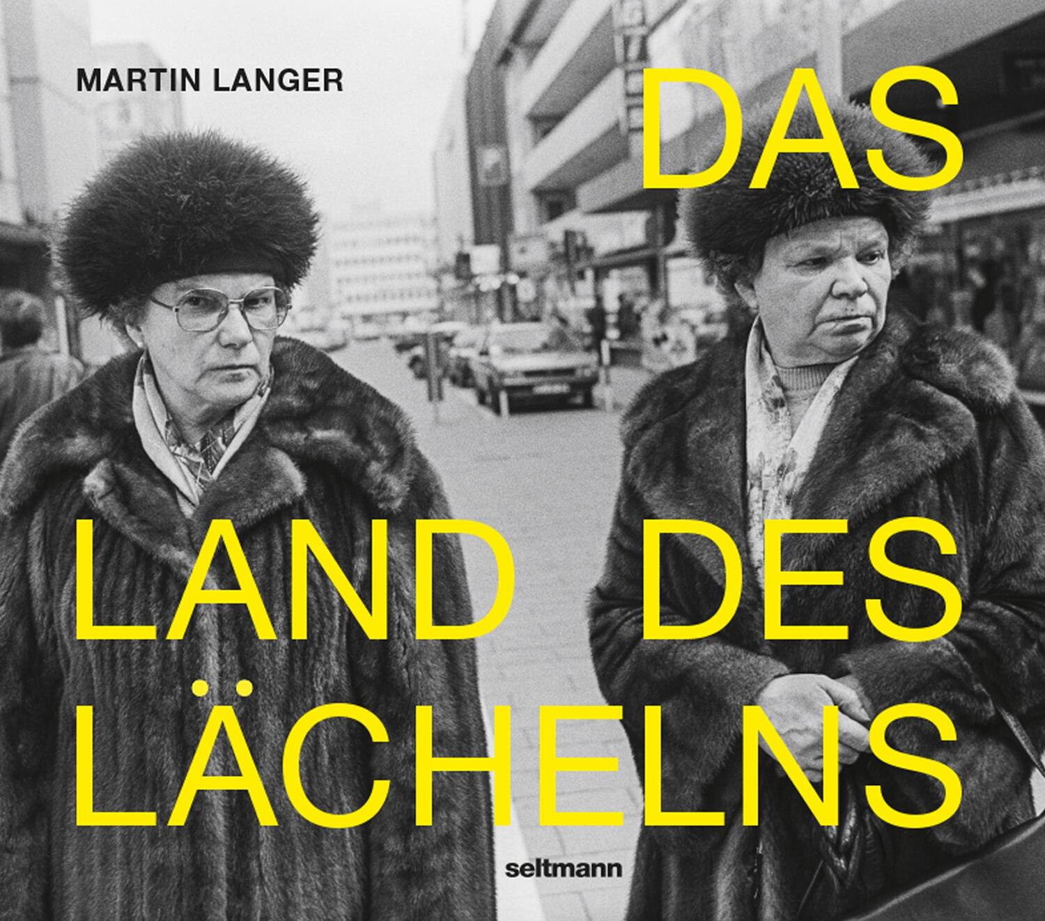 Cover: 9783946688983 | Das Land des Lächelns | Eine westdeutsche Provinz in der 80ern. | Buch