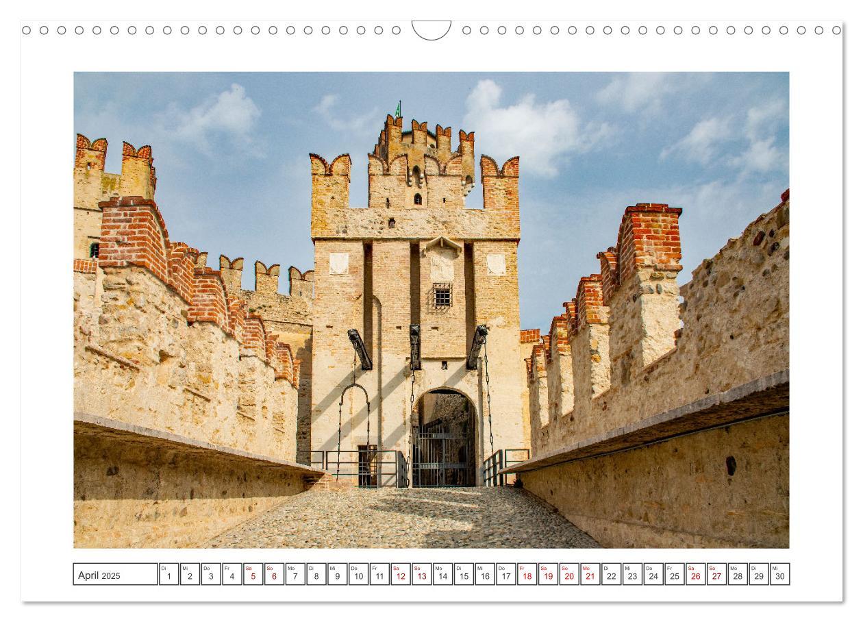 Bild: 9783383845185 | Sirmione - schönster Ort am Gardasee (Wandkalender 2025 DIN A3...