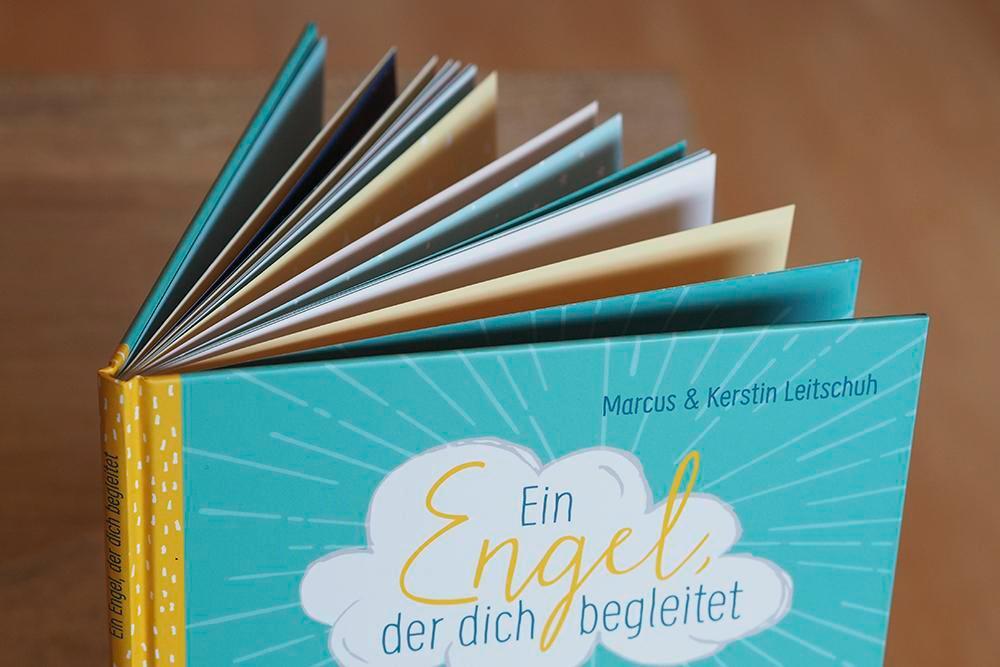 Bild: 9783963400933 | Ein Engel, der dich begleitet - ein Geschenkbuch zur Erstkommunion