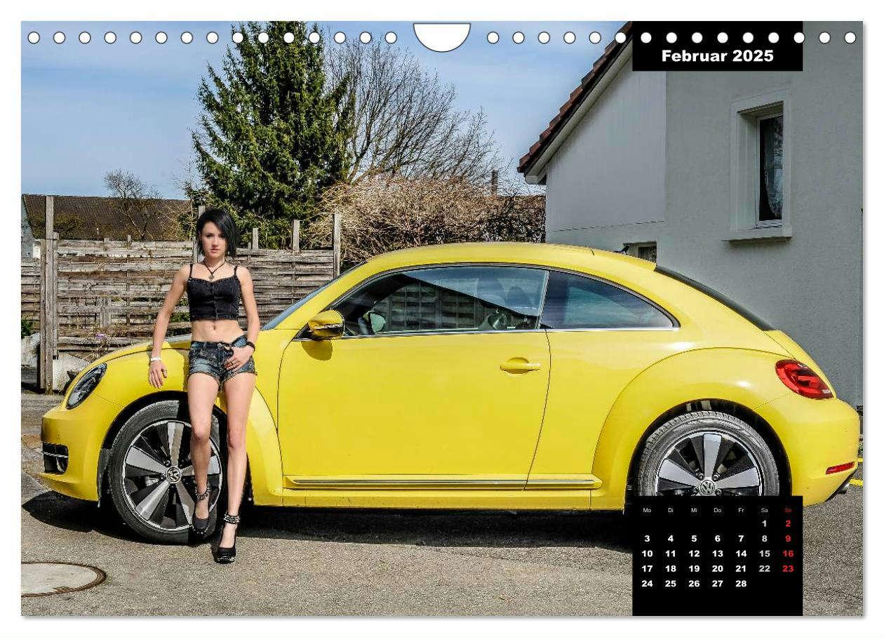 Bild: 9783435638581 | Kurven - Fieber - Modelle und Autos (Wandkalender 2025 DIN A4...