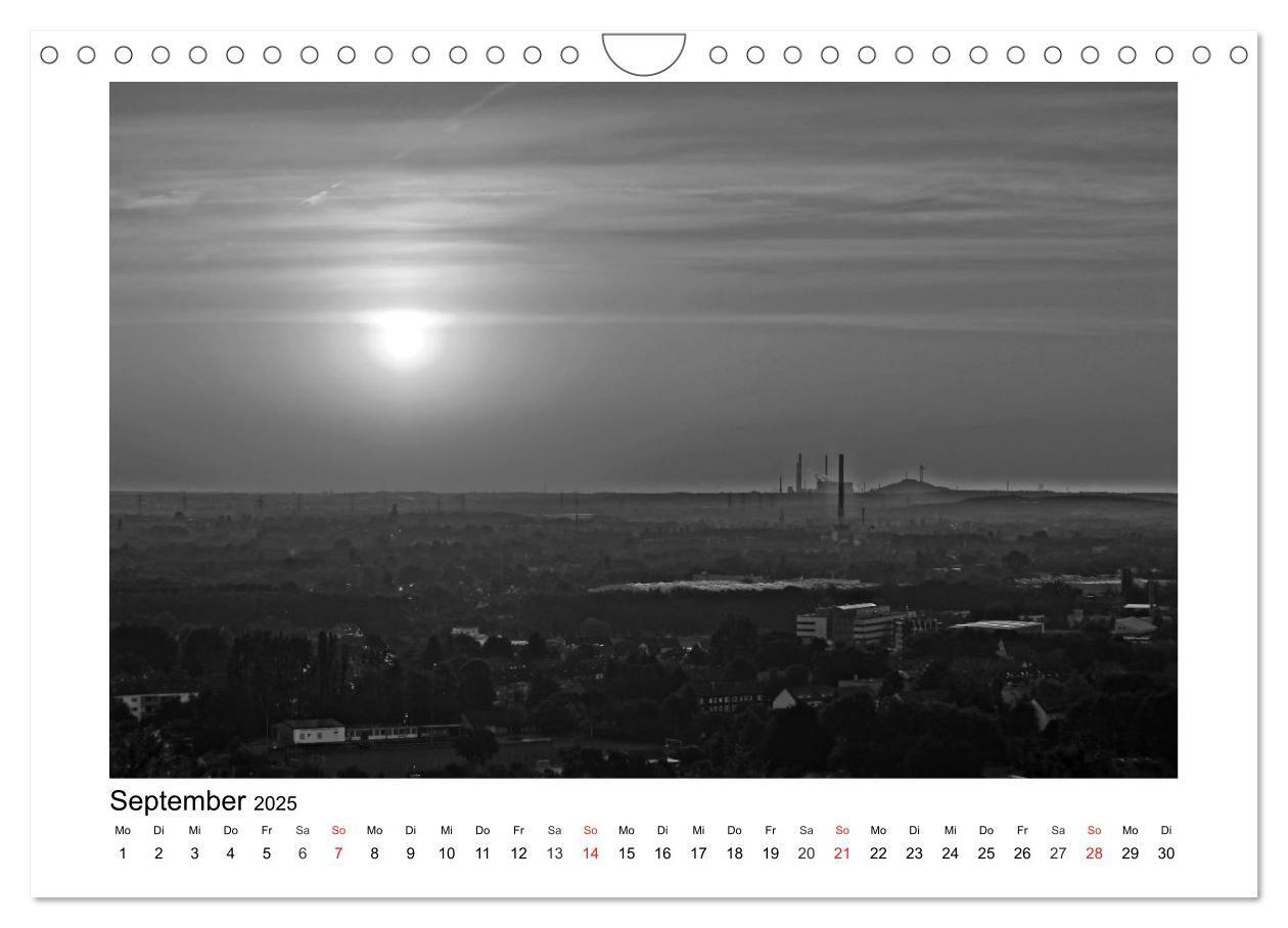 Bild: 9783435479290 | Bochum Black and White (Wandkalender 2025 DIN A4 quer), CALVENDO...