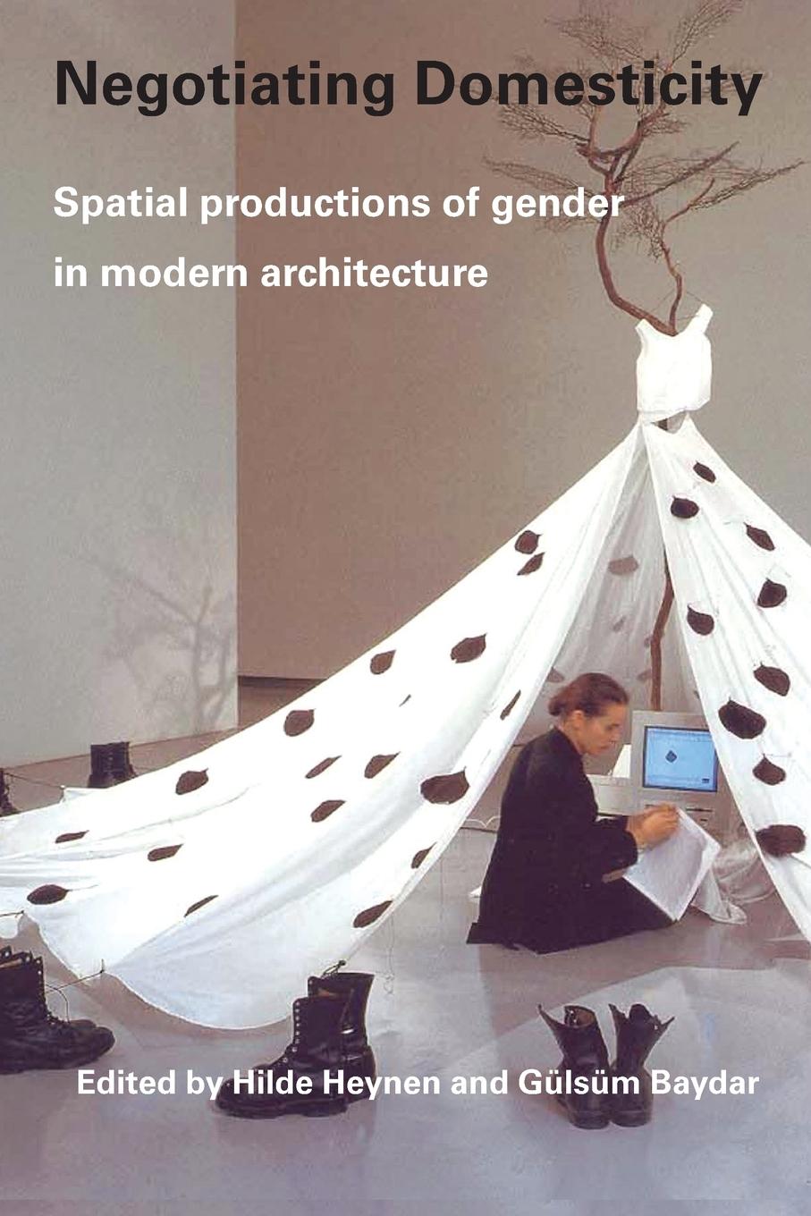 Cover: 9780415341394 | Negotiating Domesticity | Hilde Heynen (u. a.) | Taschenbuch | 2005