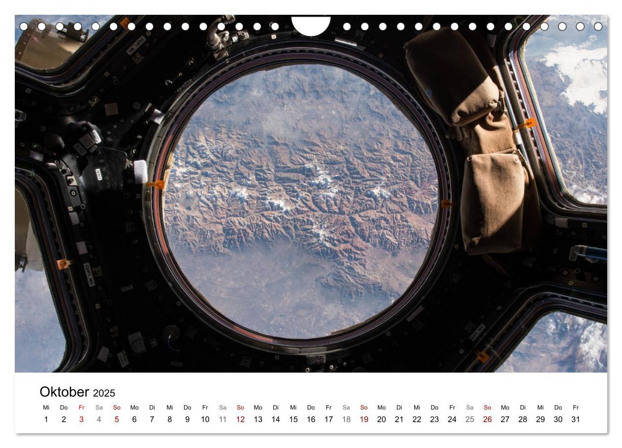 Bild: 9783435455560 | Abenteuer im Weltraum (Wandkalender 2025 DIN A4 quer), CALVENDO...