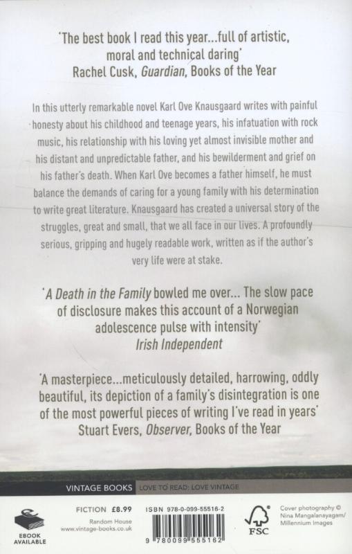 Rückseite: 9780099555162 | A Death in the Family | My Struggle Book 1 | Knausgaard (u. a.) | Buch