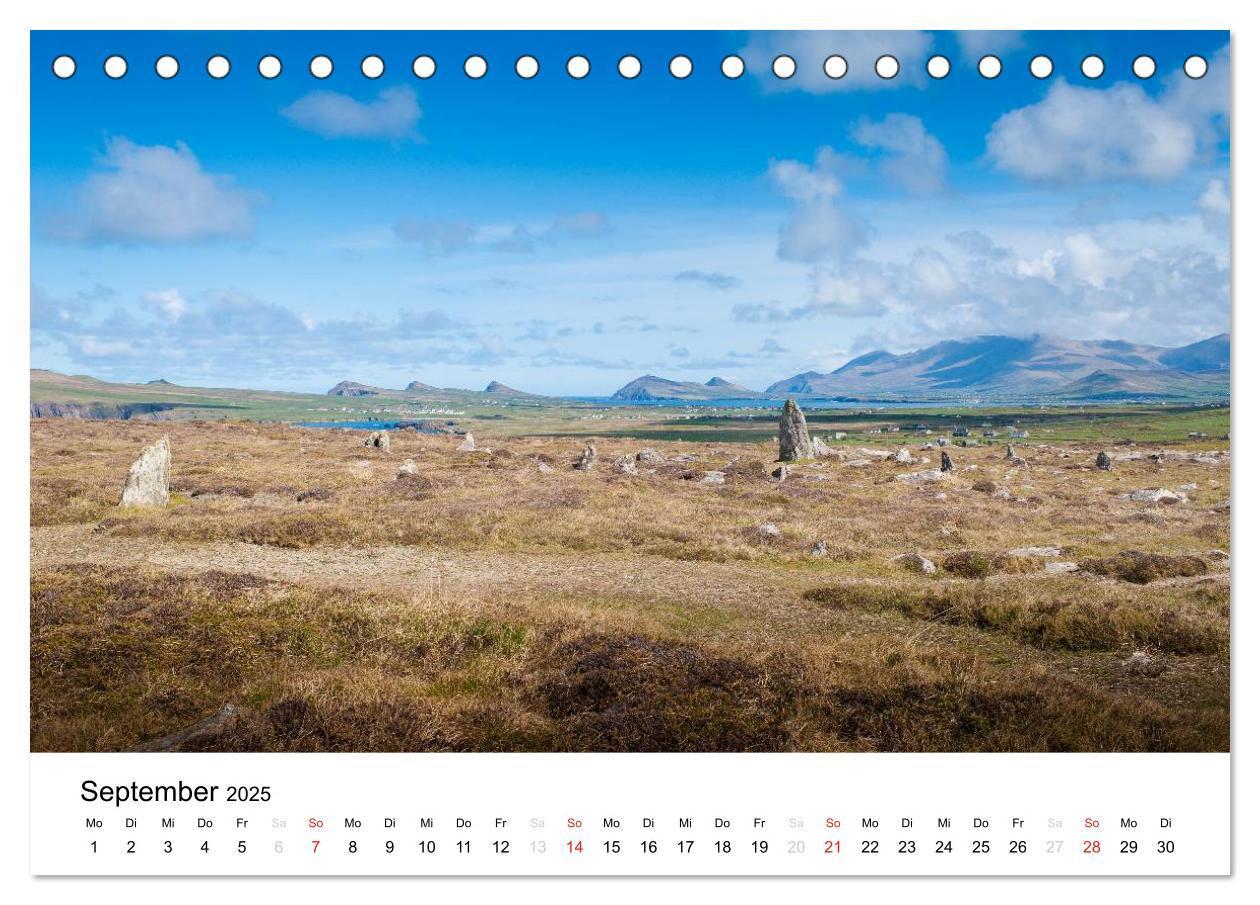 Bild: 9783435825189 | Irland. Wild Atlantic Views. (Tischkalender 2025 DIN A5 quer),...