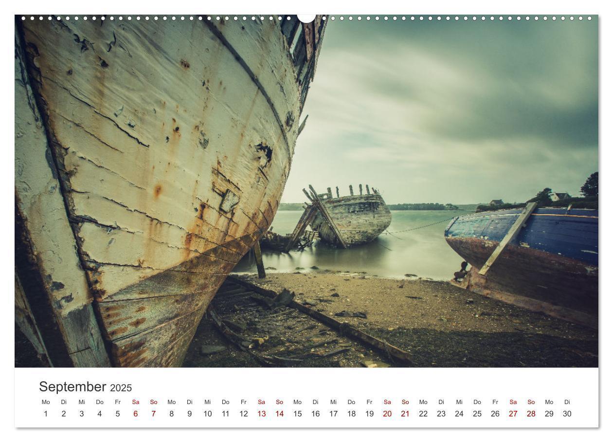 Bild: 9783383965722 | Gestrandet - Schiffswracks in der Bretagne (Wandkalender 2025 DIN...