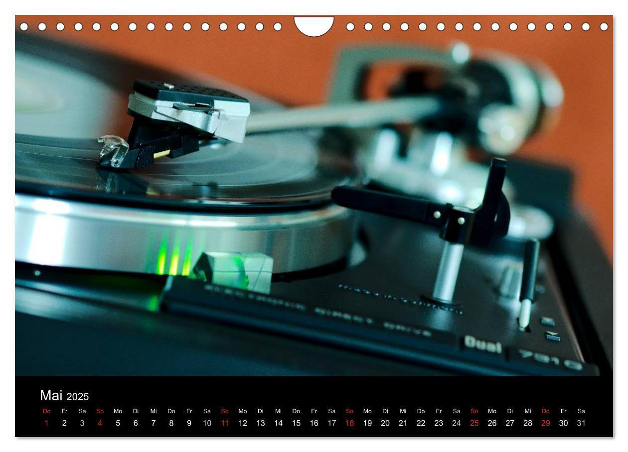 Bild: 9783435696239 | Vintage Turntables Made In Schwarzwald (Wandkalender 2025 DIN A4...