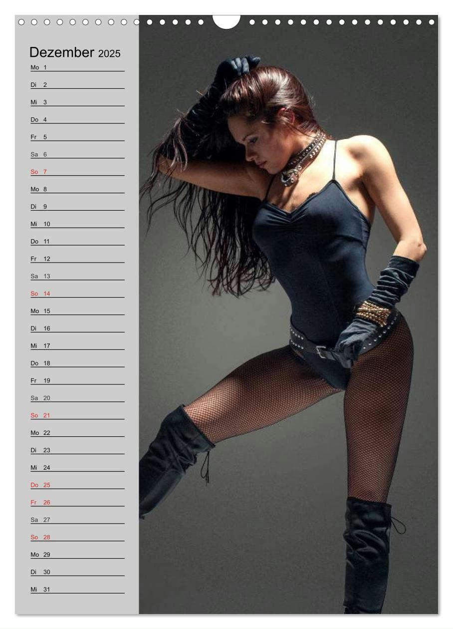 Bild: 9783457021521 | Erotik. Dessous-Träume (Wandkalender 2025 DIN A3 hoch), CALVENDO...