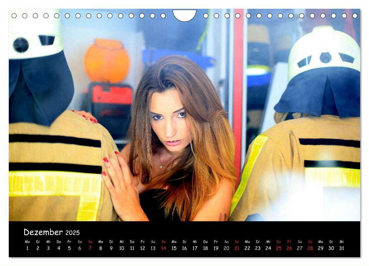 Bild: 9783435787487 | Feuerwehrkalender II ¿ Erotische Fotografien von Thomas Siepmann...