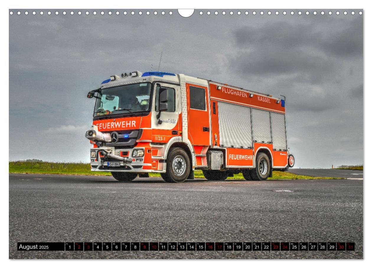 Bild: 9783435037070 | Feuerwehrfahrzeuge (Wandkalender 2025 DIN A3 quer), CALVENDO...