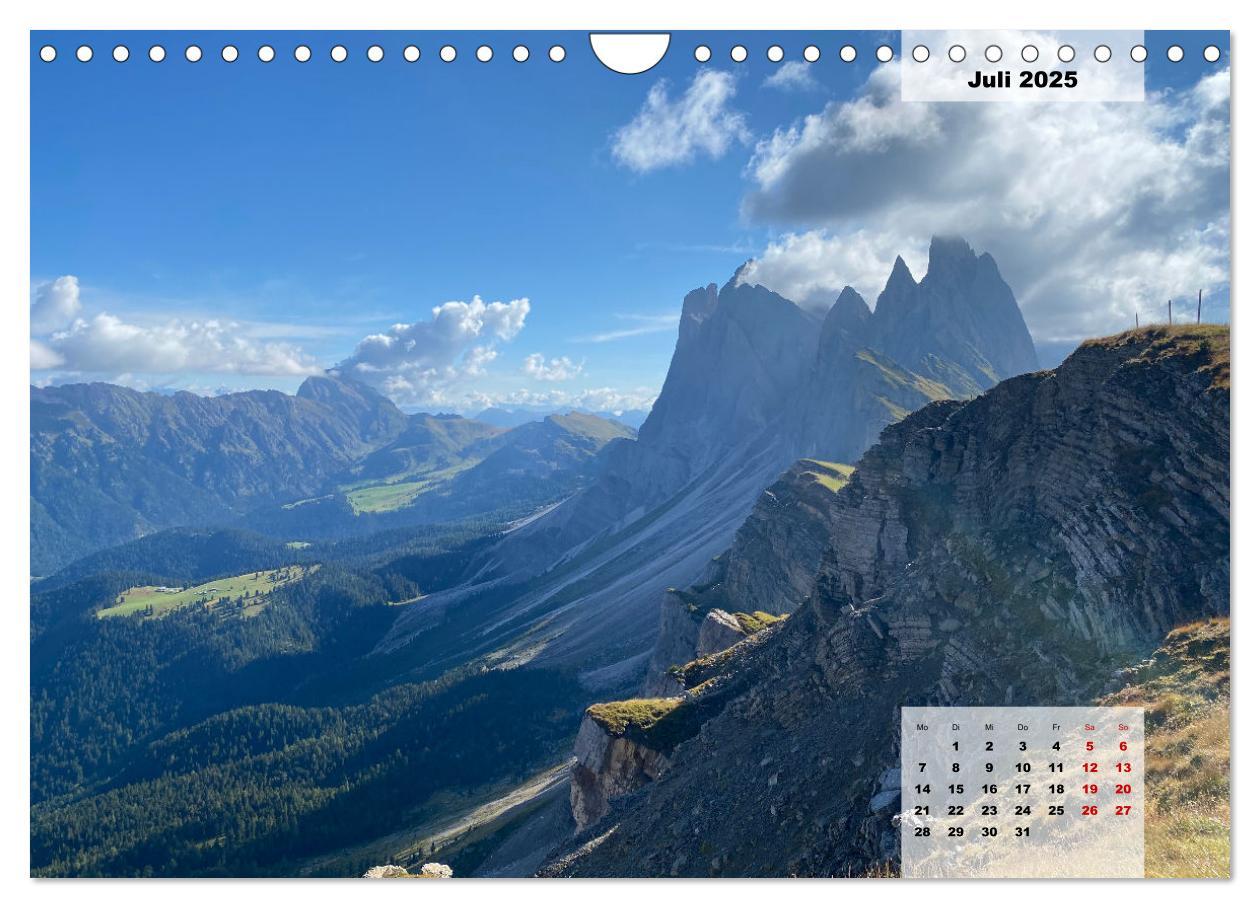 Bild: 9783383851544 | Alpenauszeit - Schöne Orte der Alpen (Wandkalender 2025 DIN A4...