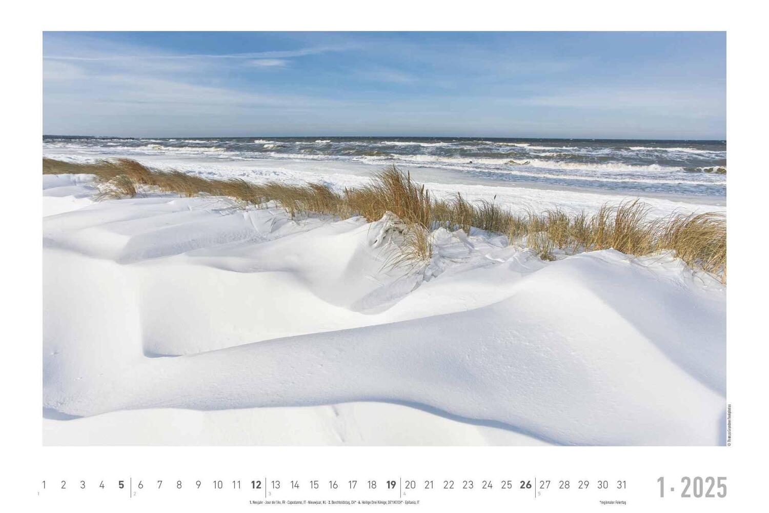 Bild: 4251732343392 | Seeblick 2025 - Bildkalender quer 49,5x33 cm - Sea View - die...