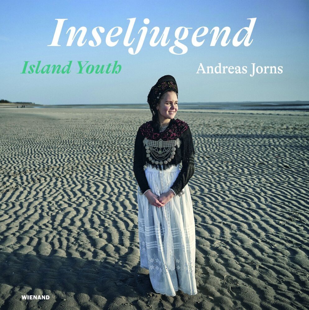 Cover: 9783868326727 | Andreas Jorns. Inseljugend - Island Youth | Westküste (u. a.) | Buch