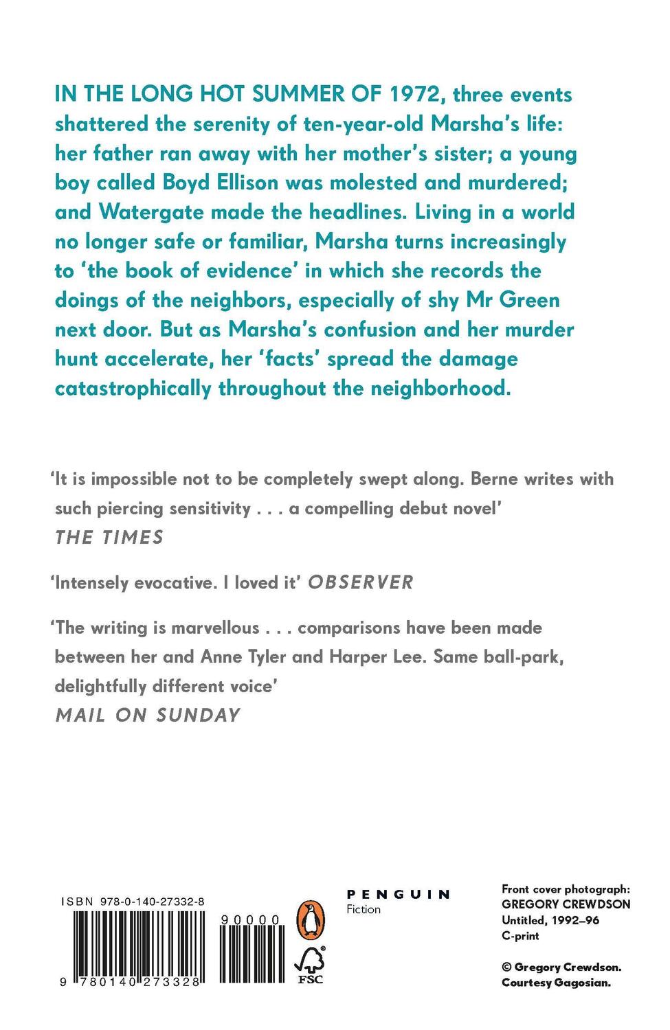 Rückseite: 9780140273328 | A Crime in the Neighborhood | Winner of the Women's Prize for Fiction