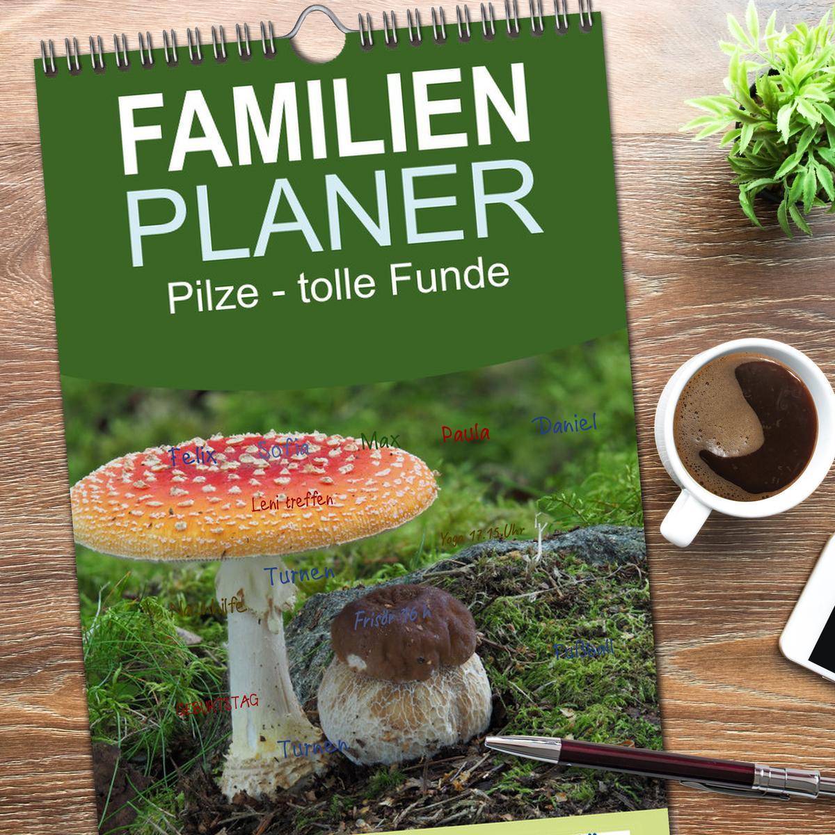 Bild: 9783457099919 | Familienplaner 2025 - Pilze - tolle Funde mit 5 Spalten...