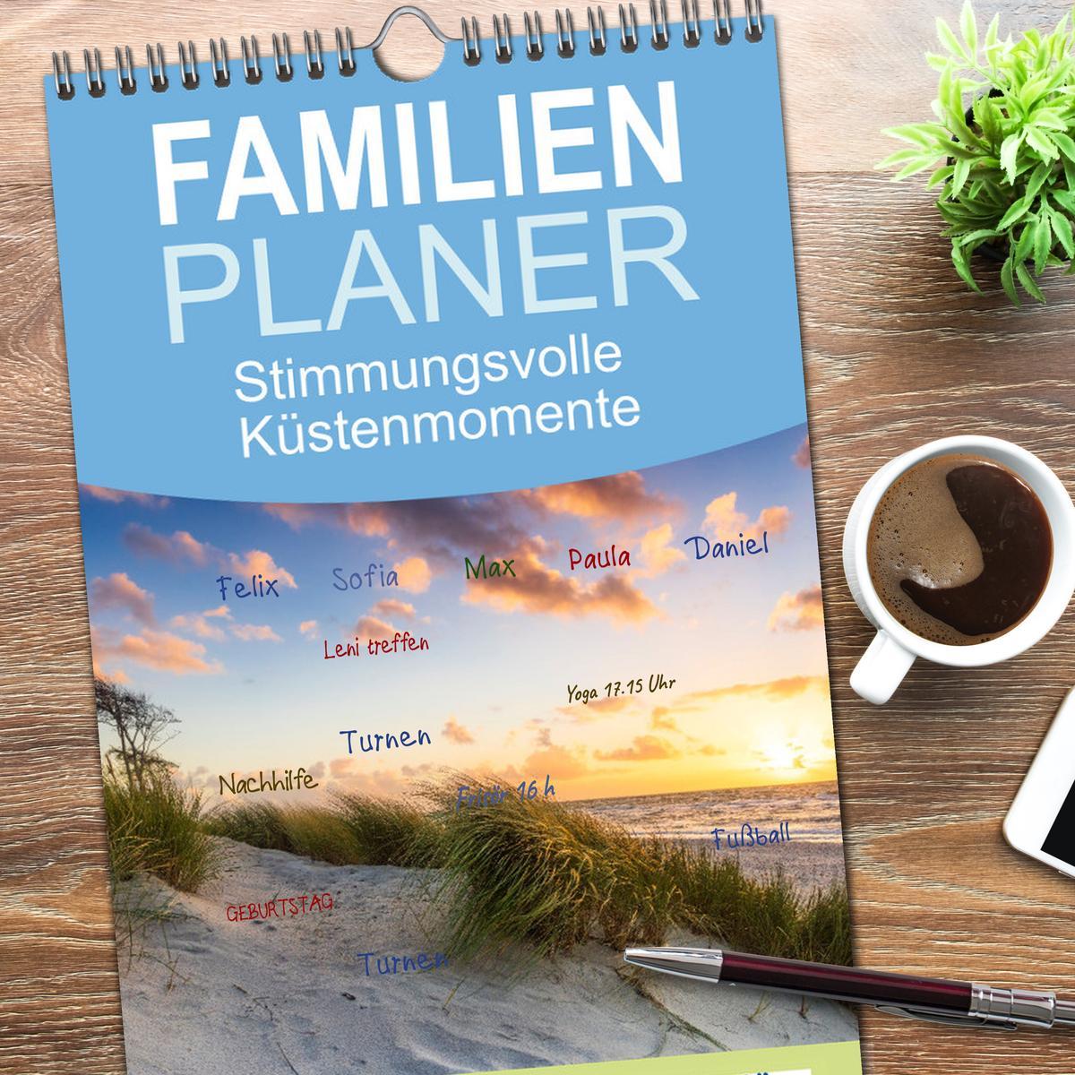 Bild: 9783457095287 | Familienplaner 2025 - Stimmungsvolle Küstenmomente mit 5 Spalten...