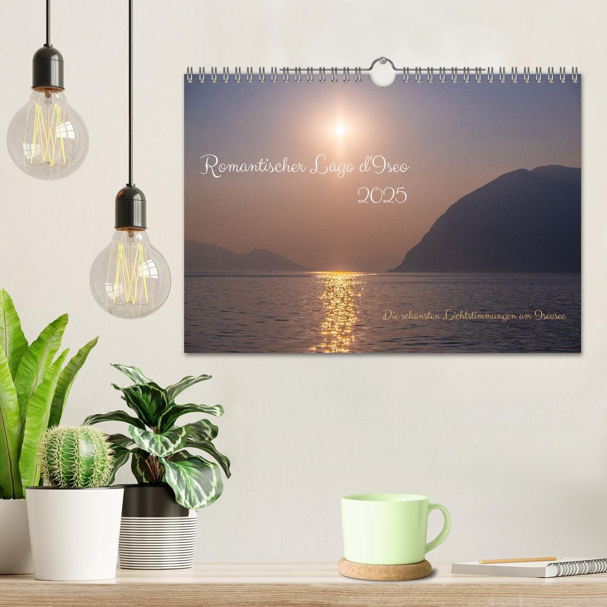 Bild: 9783383839825 | Romantischer Lago d'Iseo (Wandkalender 2025 DIN A4 quer), CALVENDO...