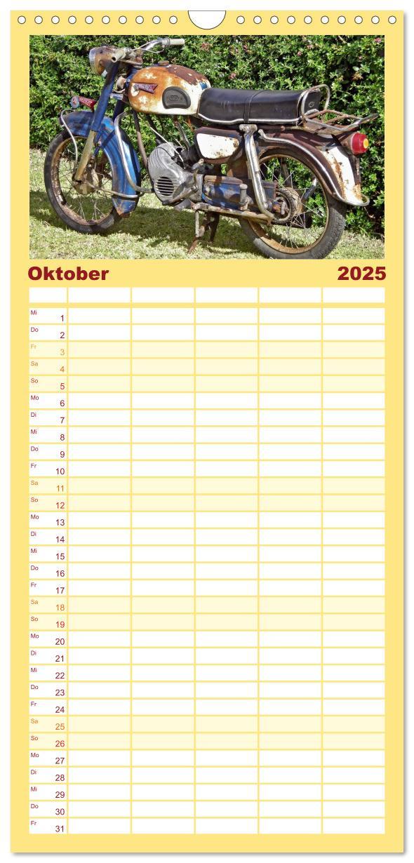 Bild: 9783457099605 | Familienplaner 2025 - Vintage Mopeds mit 5 Spalten (Wandkalender,...