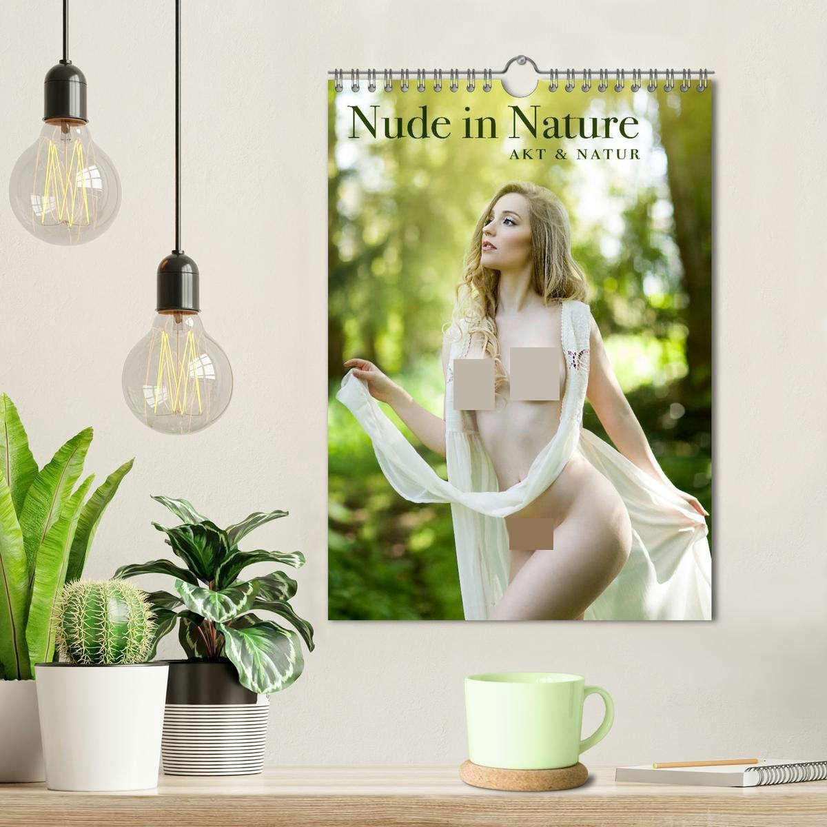 Bild: 9783435983049 | Nude in Nature - Akt und Natur (Wandkalender 2025 DIN A4 hoch),...