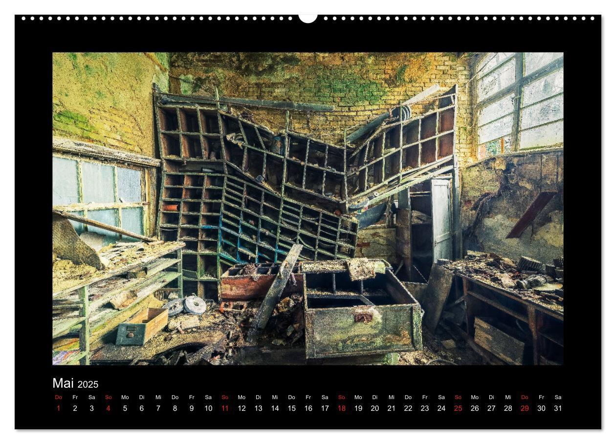 Bild: 9783435237876 | Die Schönheit des Verfalls - Lost Places (Wandkalender 2025 DIN A2...