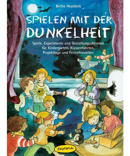 Cover: 9783867022736 | Spielen mit der Dunkelheit | Birthe Hesebeck | Taschenbuch | 95 S.