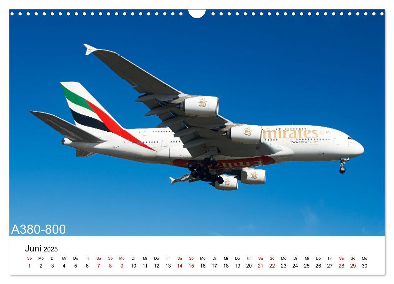 Bild: 9783383969768 | Flugzeuge von Airbus (Wandkalender 2025 DIN A3 quer), CALVENDO...