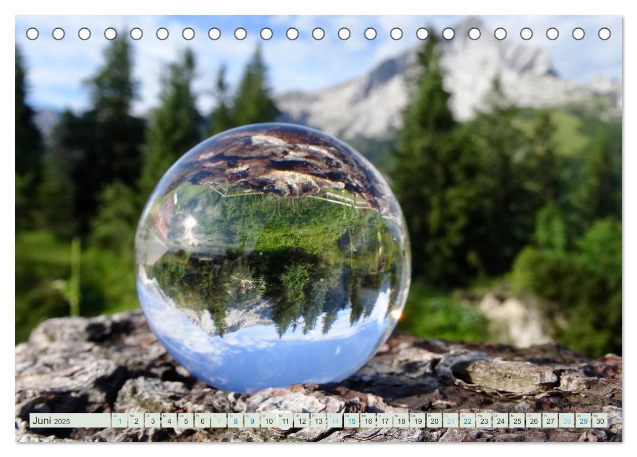 Bild: 9783383992568 | Perspektiven 2025 - Natur im Prismablick (Tischkalender 2025 DIN A5...