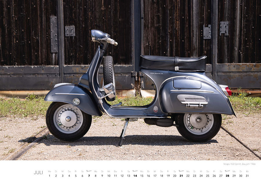 Bild: 9783966646819 | Vespa Kalender 2024 | La Dolce Vita auf zwei Rädern. Roller Kalender