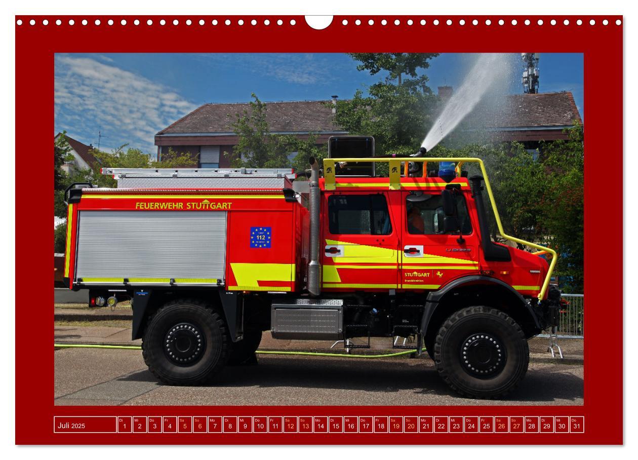 Bild: 9783457225417 | Unimog bei der Feuerwehr (Wandkalender 2025 DIN A3 quer), CALVENDO...