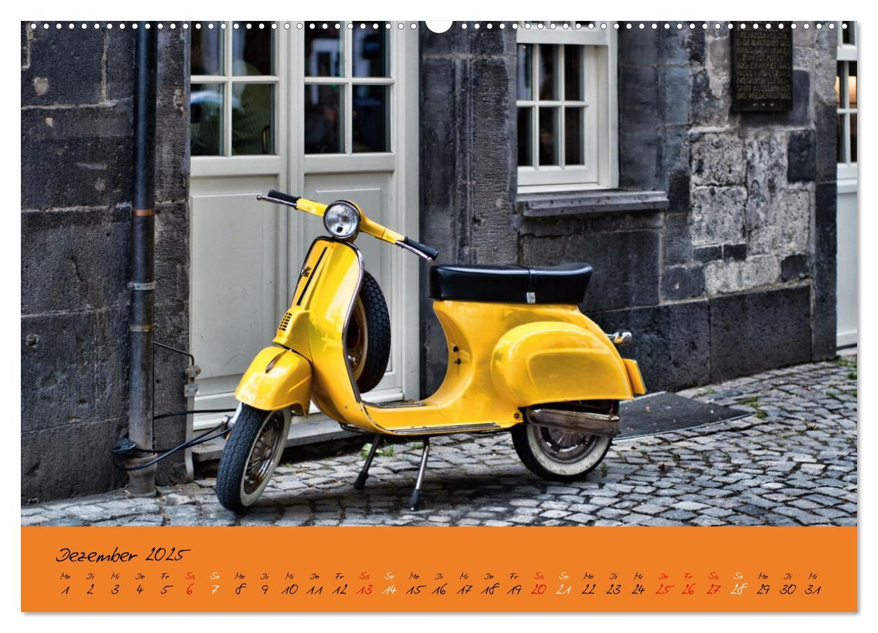 Bild: 9783383976964 | Vespa Liebe (Wandkalender 2025 DIN A2 quer), CALVENDO Monatskalender