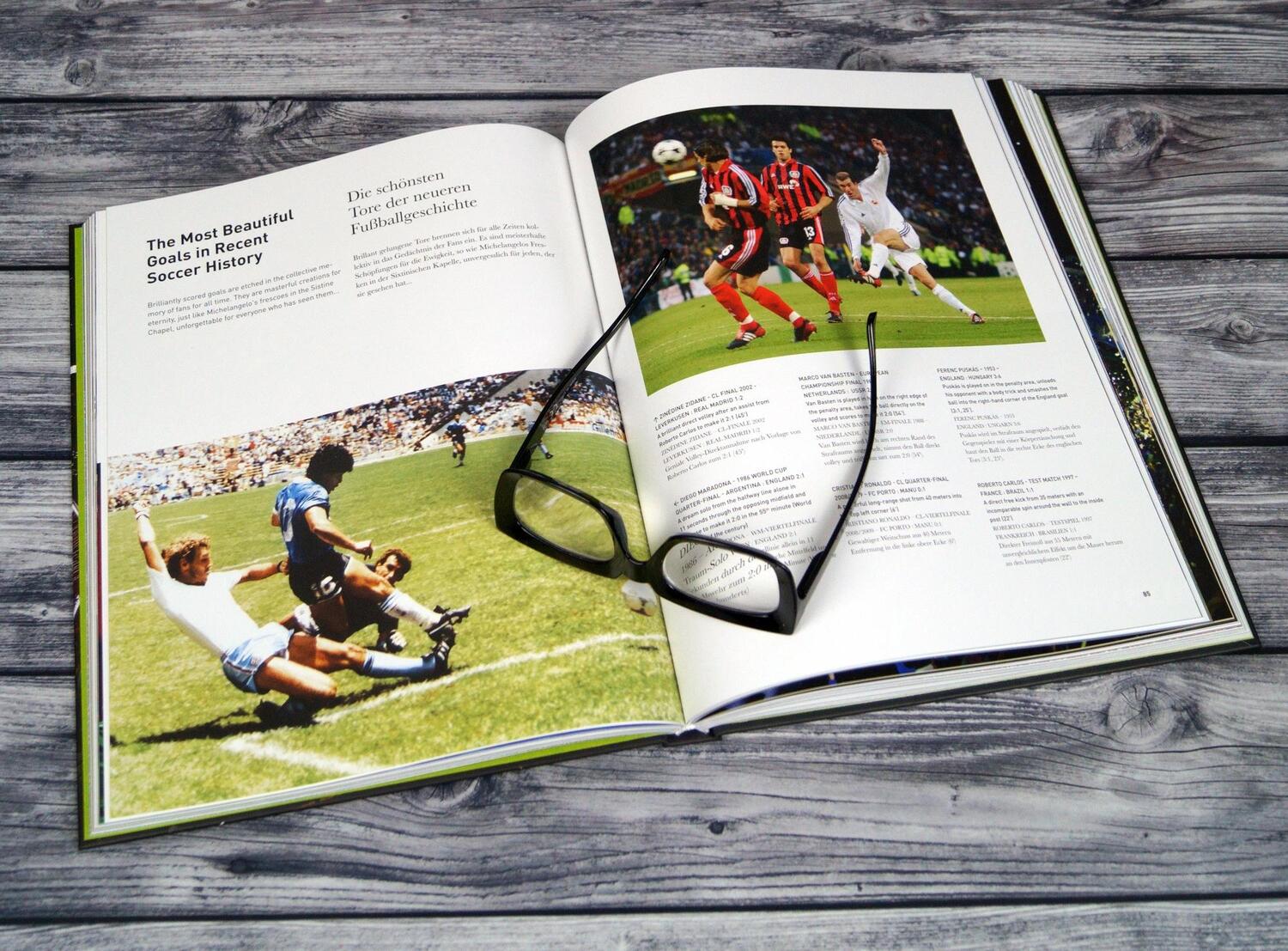 Bild: 9783961715565 | Football - The Ultimate Book | Peter Feierabend (u. a.) | Buch | 2024