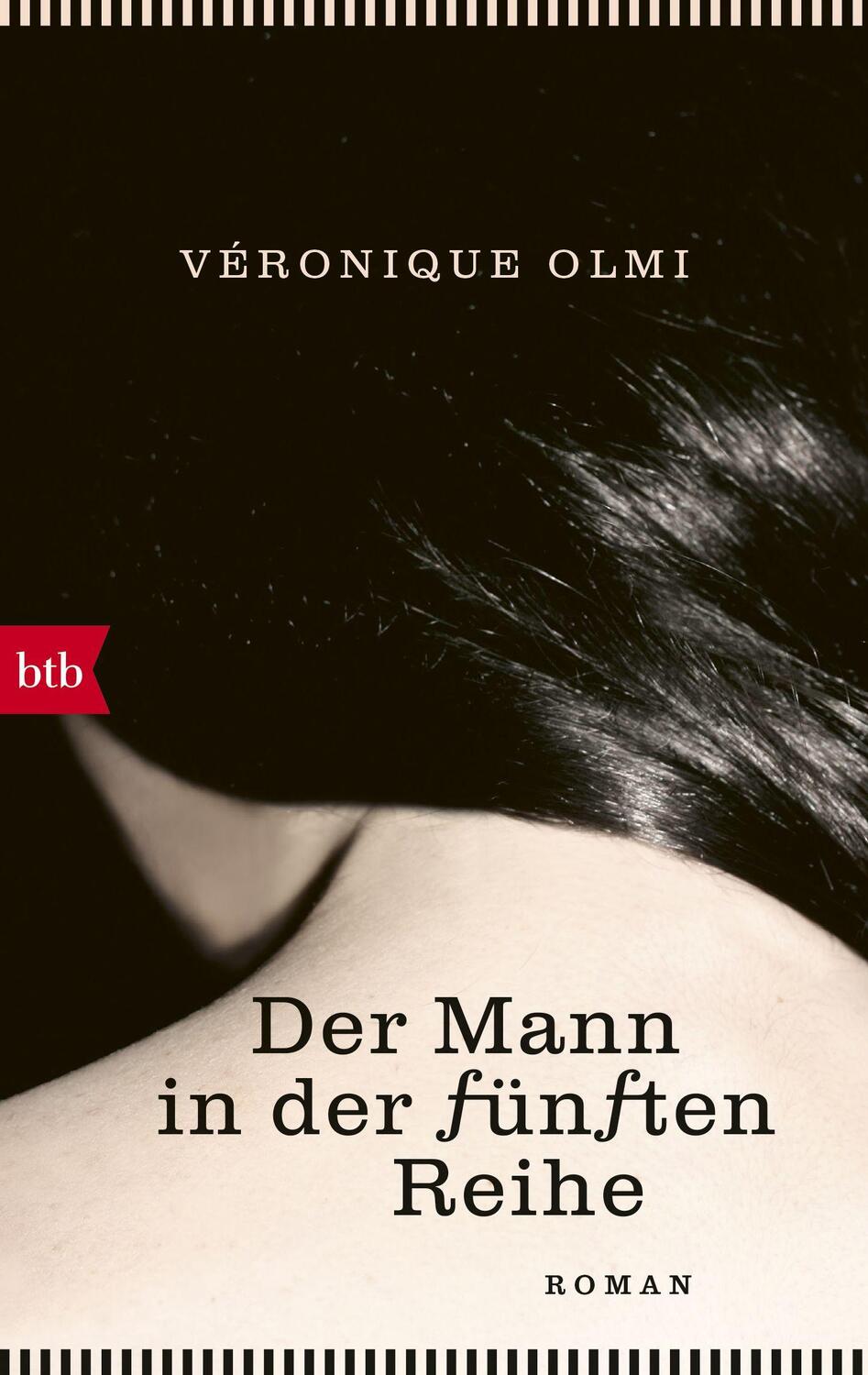 Cover: 9783442717026 | Der Mann in der fünften Reihe | Roman | Véronique Olmi | Taschenbuch