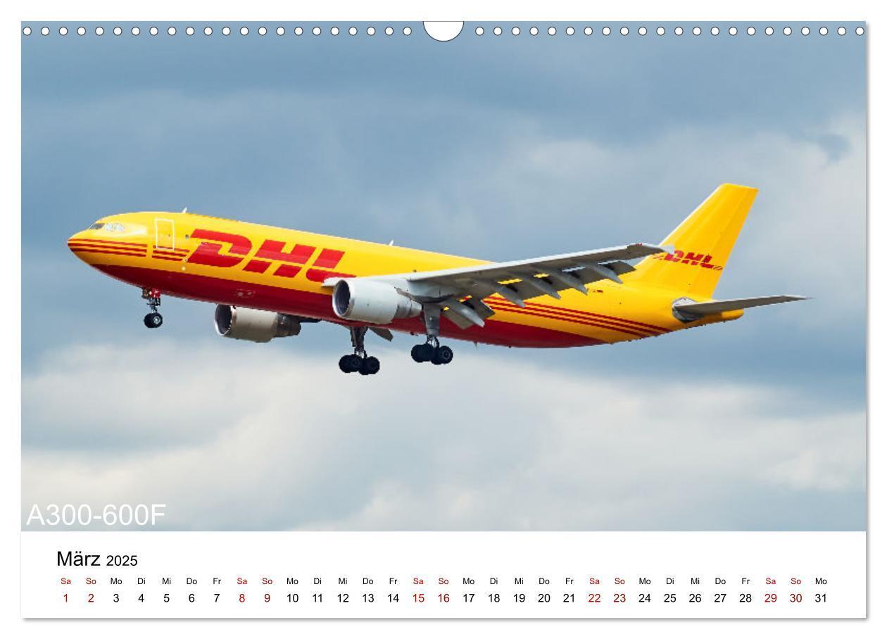 Bild: 9783383969768 | Flugzeuge von Airbus (Wandkalender 2025 DIN A3 quer), CALVENDO...