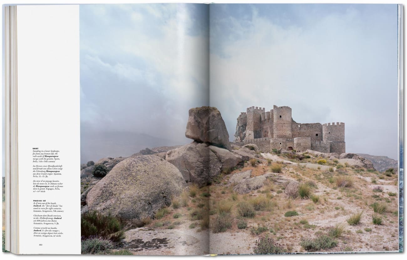 Bild: 9783836585019 | Frédéric Chaubin. Stone Age. Ancient Castles of Europe | Buch | 416 S.