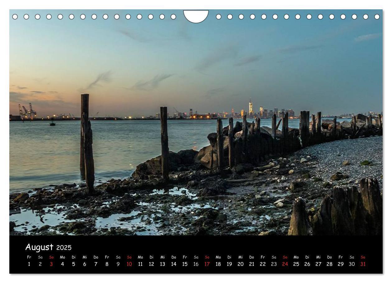 Bild: 9783435749331 | New York (Wandkalender 2025 DIN A4 quer), CALVENDO Monatskalender