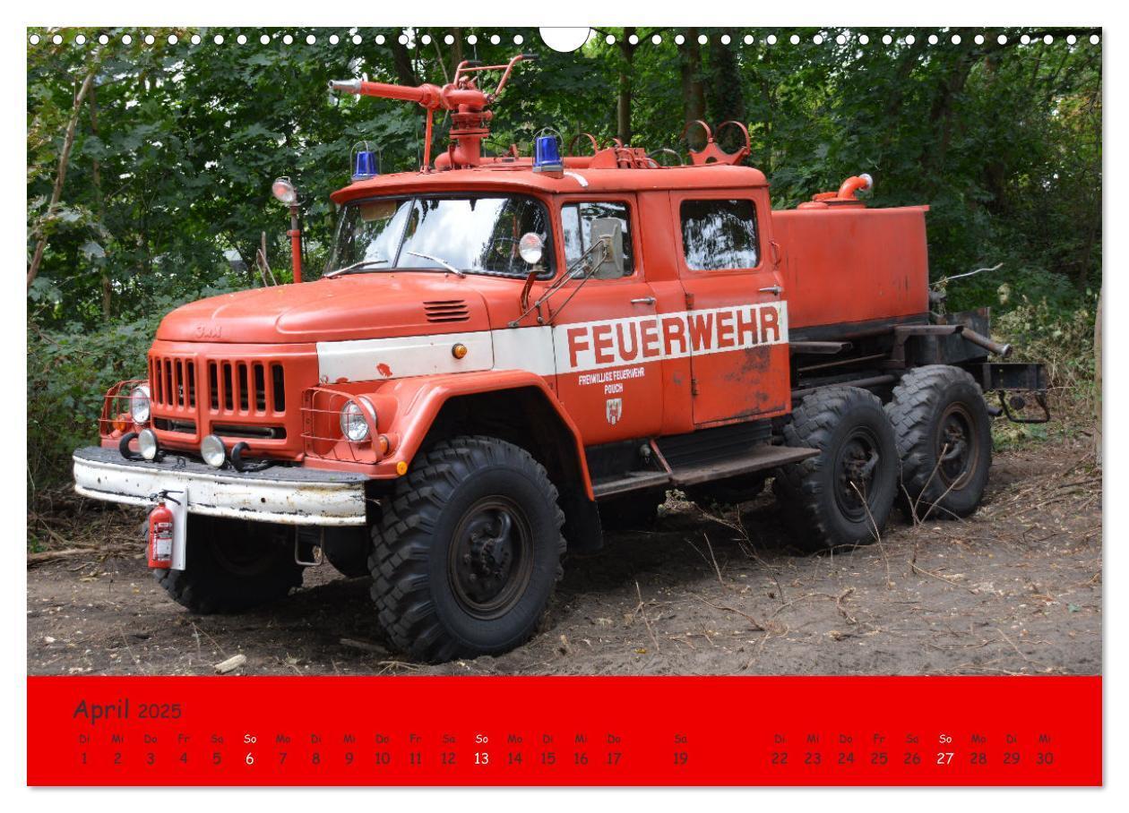 Bild: 9783457186664 | DDR Feuerwehr Klassiker (Wandkalender 2025 DIN A3 quer), CALVENDO...