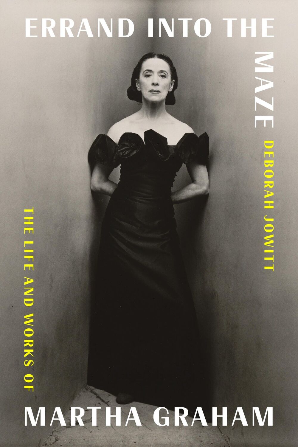 Cover: 9780374280628 | Errand Into the Maze | The Life and Works of Martha Graham | Jowitt